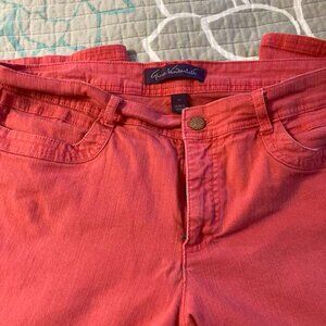 Gloria Vanderbilt Capris